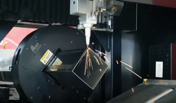 fiber laser tube cutting machine fiber laser pipe cutting machine
